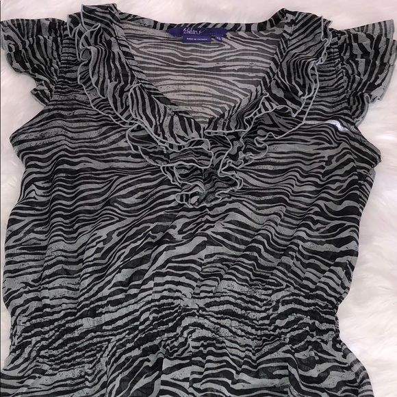 Miley Cyrus Top & MAX AZRIA! 🚺🚺 - Picture 5 of 5